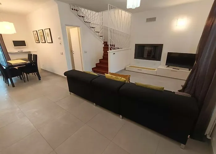 بيت للعطل Elegantemente Arredata تّشيرفييا