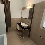 Elegantemente Arredata