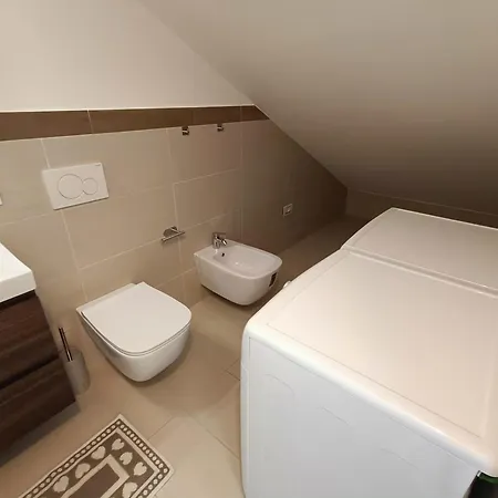 Elegantemente Arredata Holiday home *