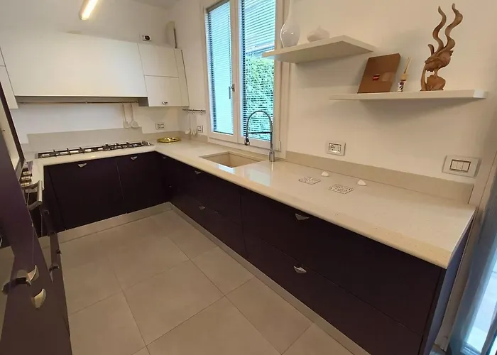 Elegantemente Arredata *